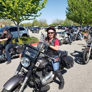 Meet your Posher, Cara